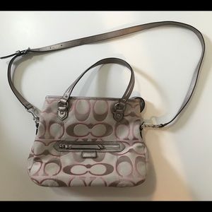 Coach Daisy Outline Signature Metallic Mia